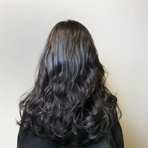 女生長髮、長瀏海、女生燙髮