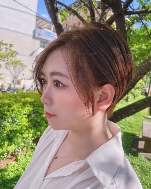 女生短髮、長瀏海、女生染髮