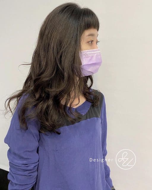 女生長髮、短瀏海、女生燙髮