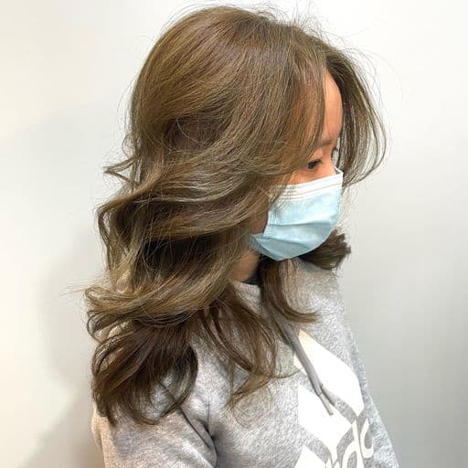 女生長髮、長瀏海、女生染髮