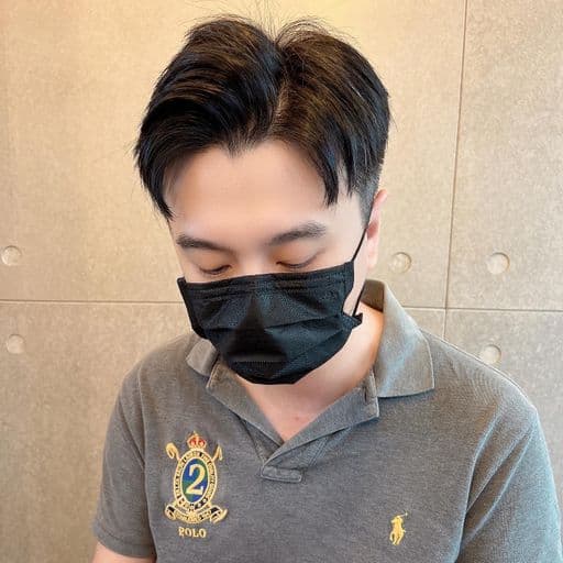 男生短髮、長瀏海、長臉
