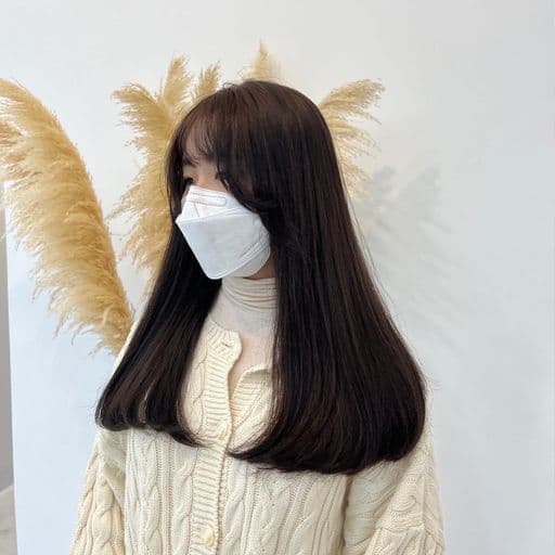 女生長髮、短瀏海、女生染髮