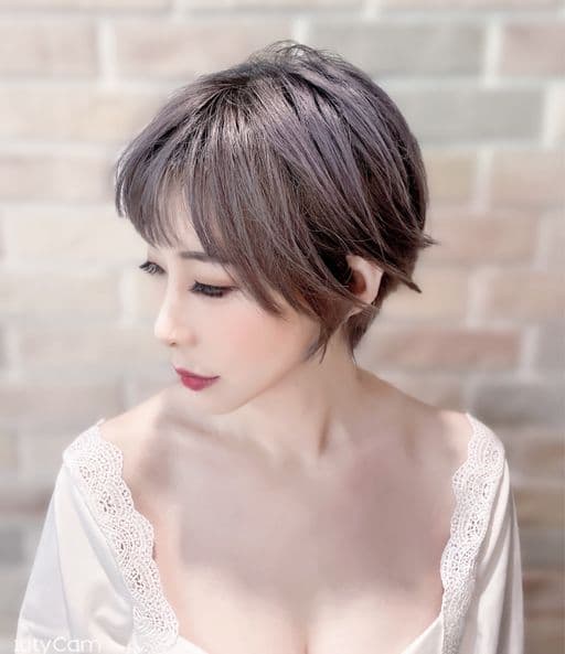 女生短髮、短瀏海、女生染髮