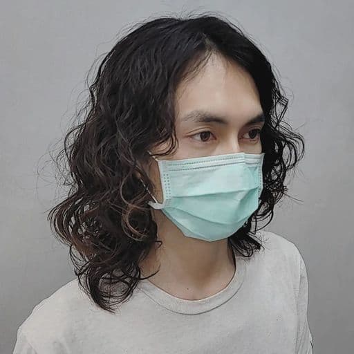 男生長髮燙髮、男生捲髮、日系男生髮型