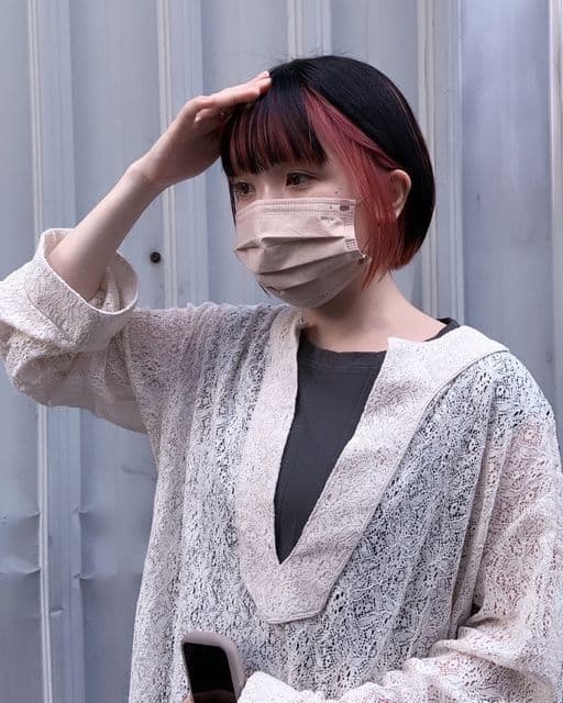 女生短髮、短瀏海、女生染髮