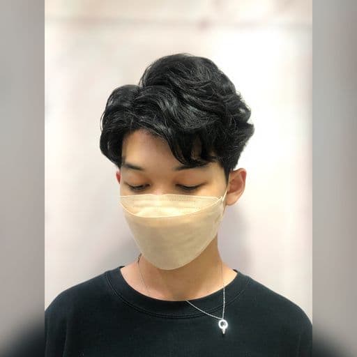 男生短髮、長瀏海、男生燙髮