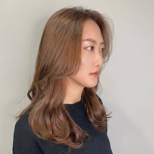 女生長髮、長瀏海、女生染髮