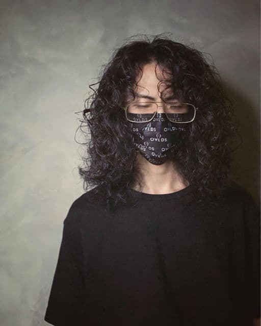 男生中長髮、長瀏海、男士燙髮
