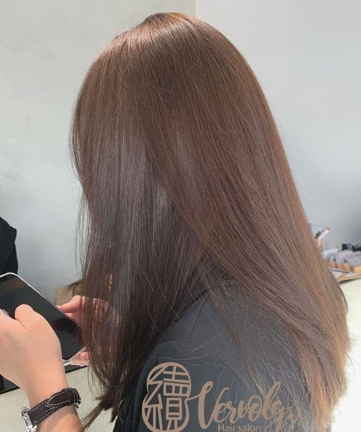 女生長髮、短瀏海、女生染髮