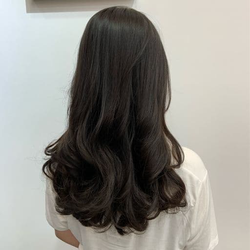 女生長髮、長瀏海、女生燙髮