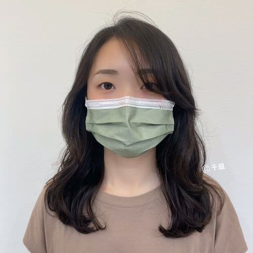 女生中長髮、長瀏海、女生燙髮