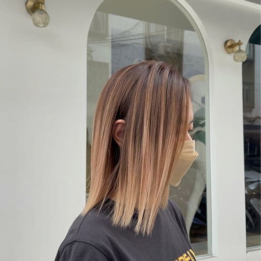 女生中長髮、長瀏海、女生染髮