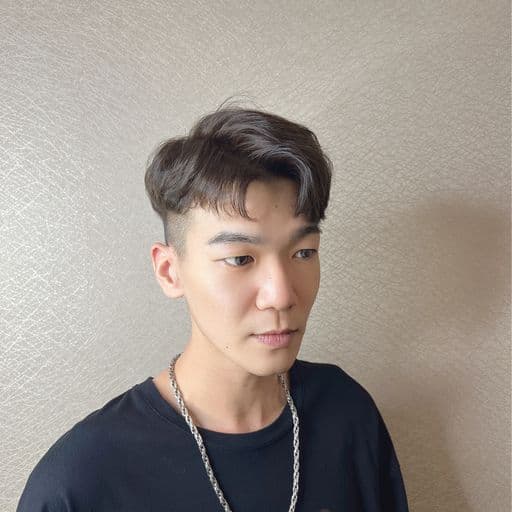 男生短髮、短瀏海、男生染髮