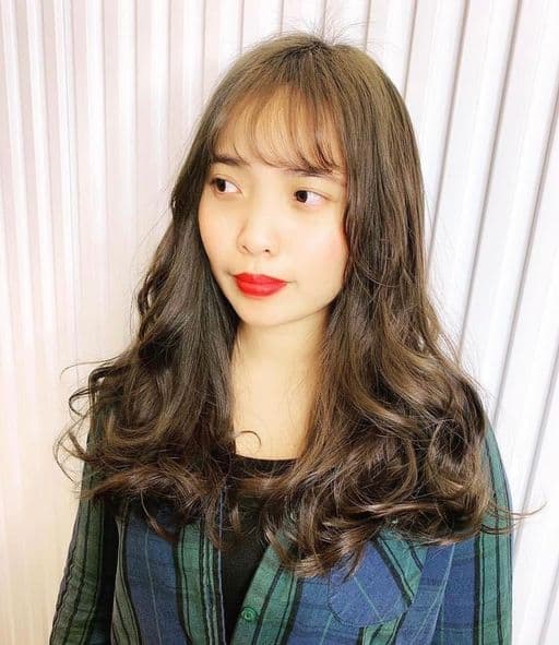 女生長髮、短瀏海、女生染髮
