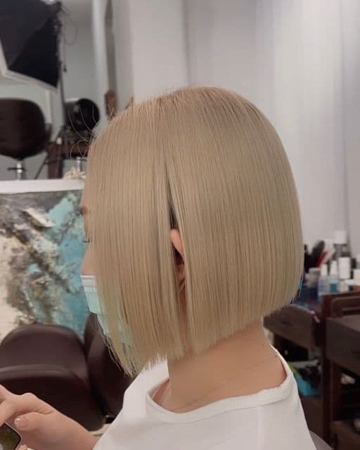 女生短髮、長瀏海、女生染髮