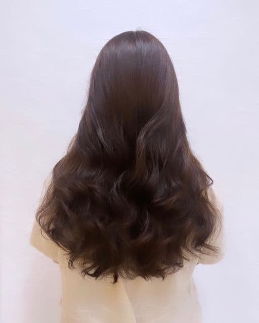 女生長髮、長瀏海、女生燙髮
