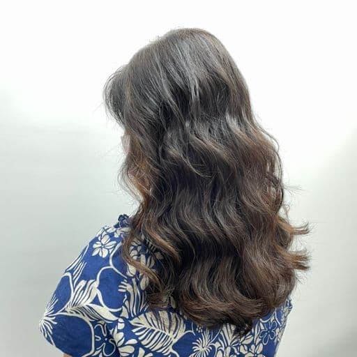 女生長髮、長瀏海、女生染髮