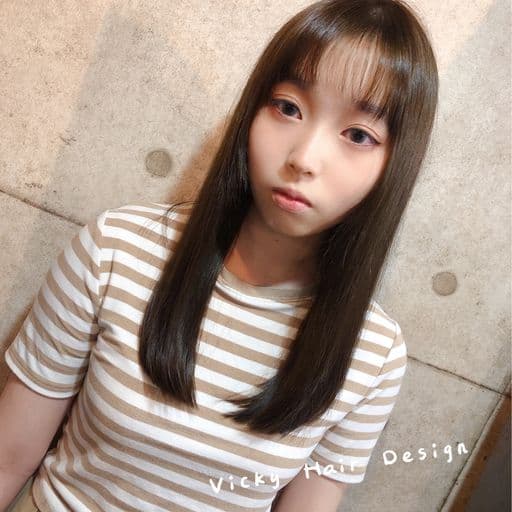 女生長髮、短瀏海、女生染髮