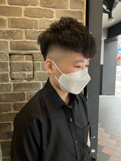男生短髮、男生燙髮、油性頭皮