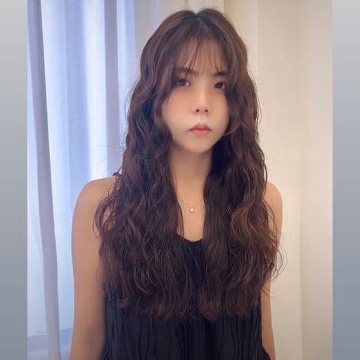 女生長髮、女生燙髮、溫塑燙