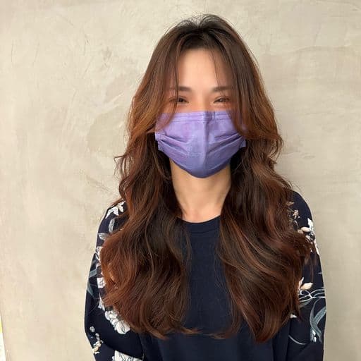 女生長髮、長瀏海、女生染髮