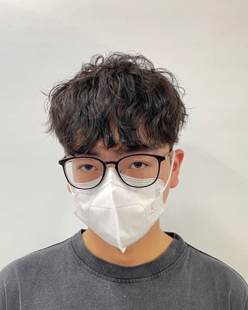 男生短髮、長瀏海、男生燙髮