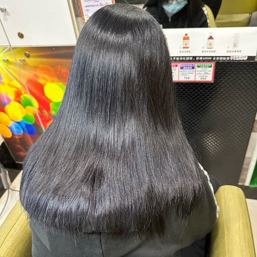 女生長髮、長瀏海、女生染髮