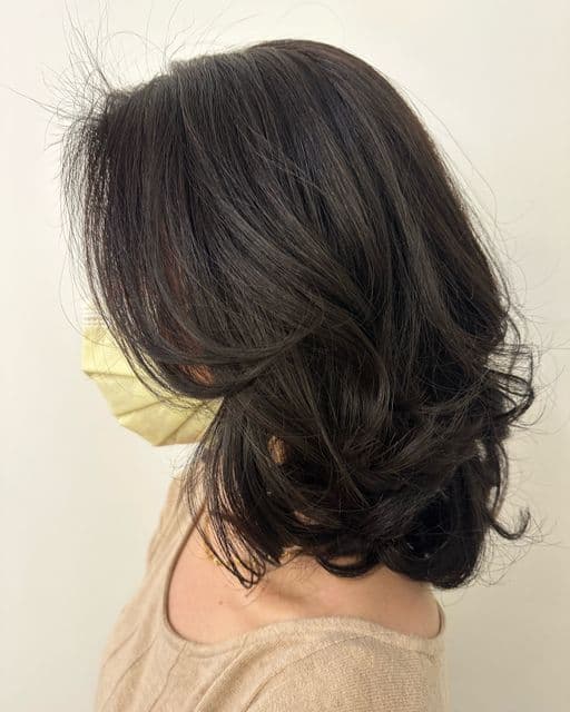 女生中長髮、長瀏海、女生染髮