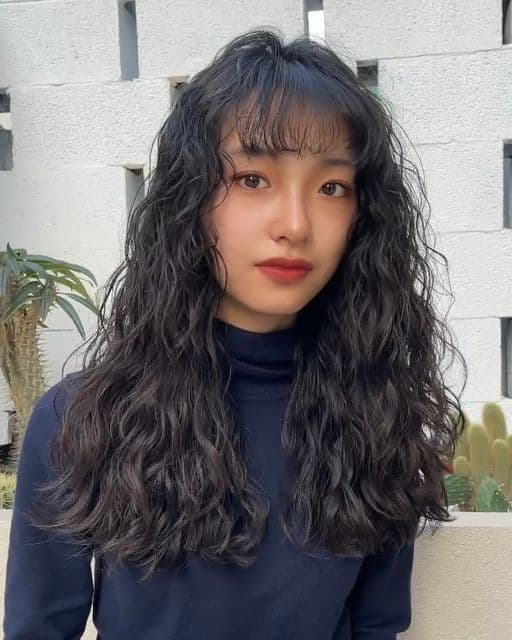 女生長髮、女生燙髮、溫塑燙