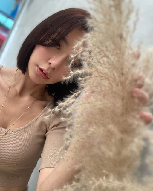 女生長髮、女生染髮、不用漂髮