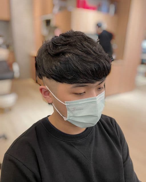 男生短髮、短瀏海、男生燙髮