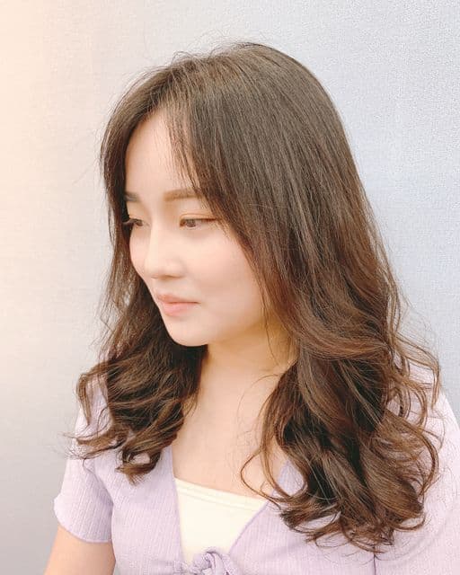 女生長髮、長瀏海、女生染髮