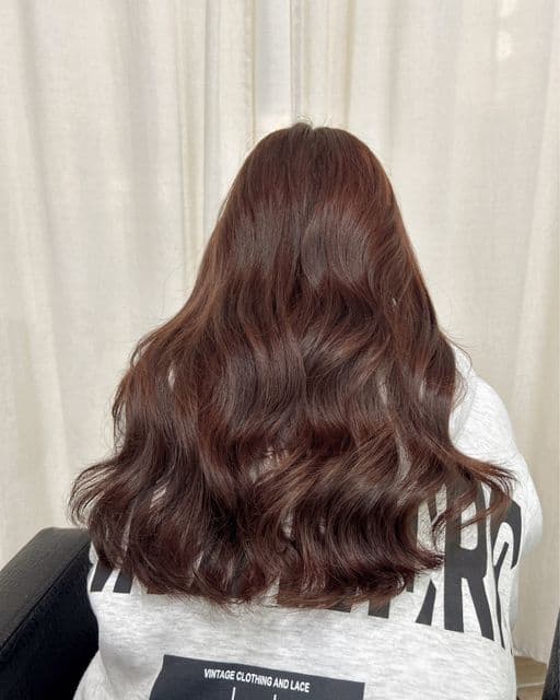 女生長髮、女生染髮、不用漂髮