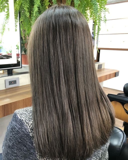 女生長髮、短瀏海、女生染髮