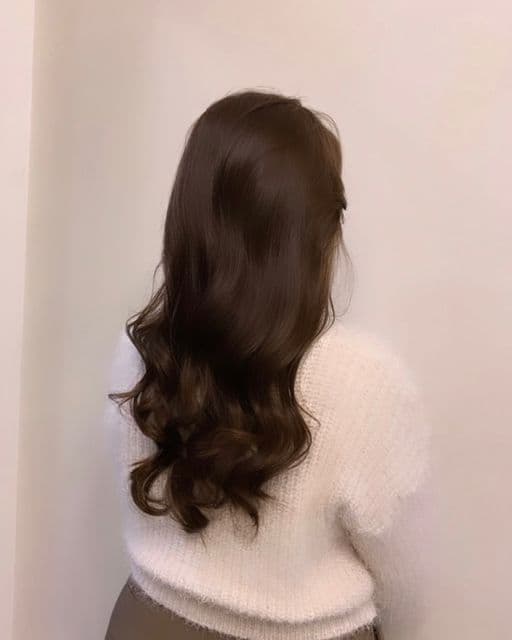 女生長髮、女生染髮、不用漂髮