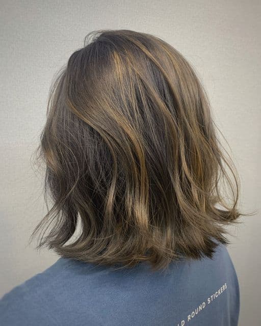 女生短髮、長瀏海、女生染髮