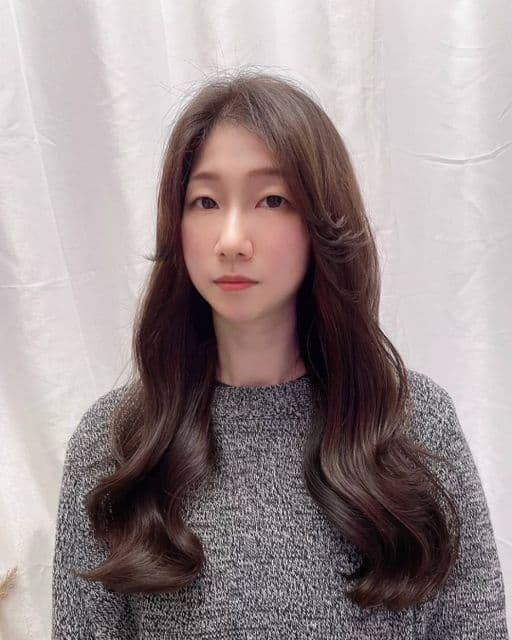 女生長髮、女生燙髮、溫塑燙
