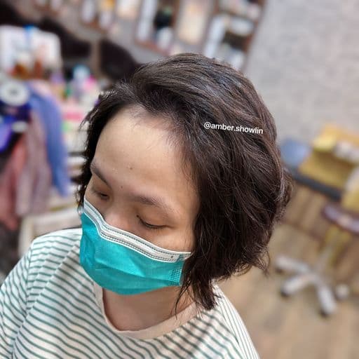 女生中長髮、長瀏海、女生燙髮