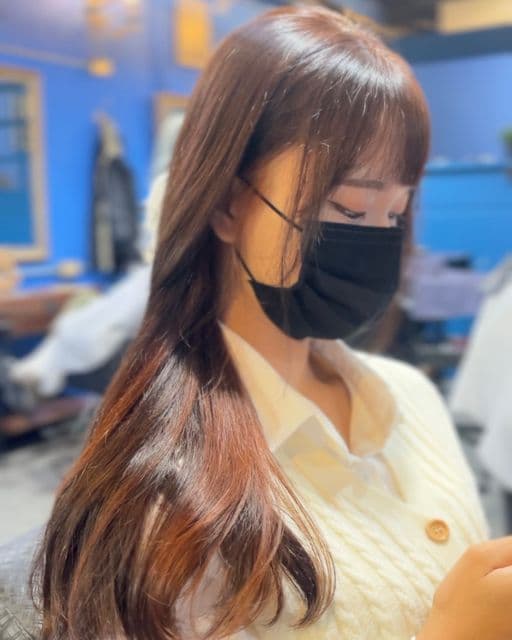 女生長髮、長瀏海、女生染髮