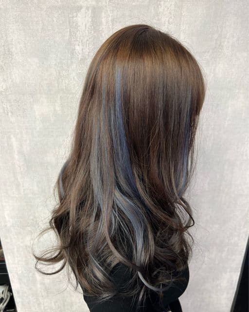 女生長髮、長瀏海、女生染髮