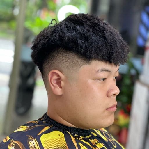 男生短髮、短瀏海、男生燙髮