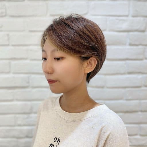 女生短髮、長瀏海、俐落短髮