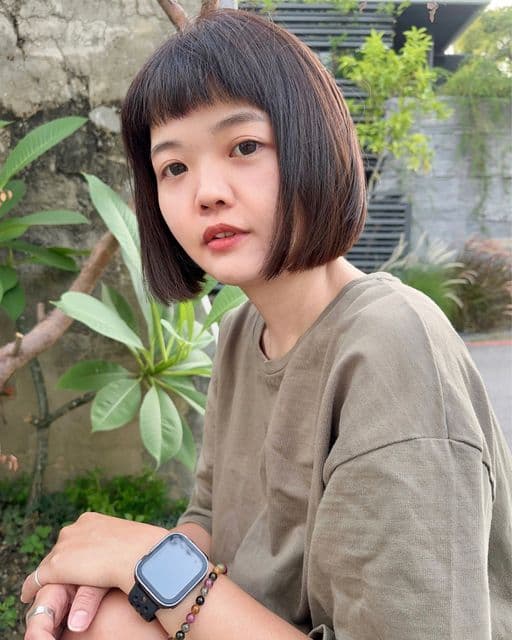 女生短髮、短瀏海、女生染髮