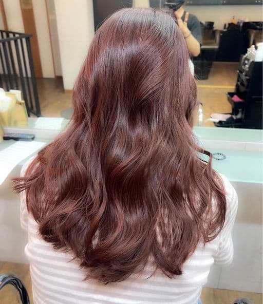 女生長髮、女生染髮、不用漂髮