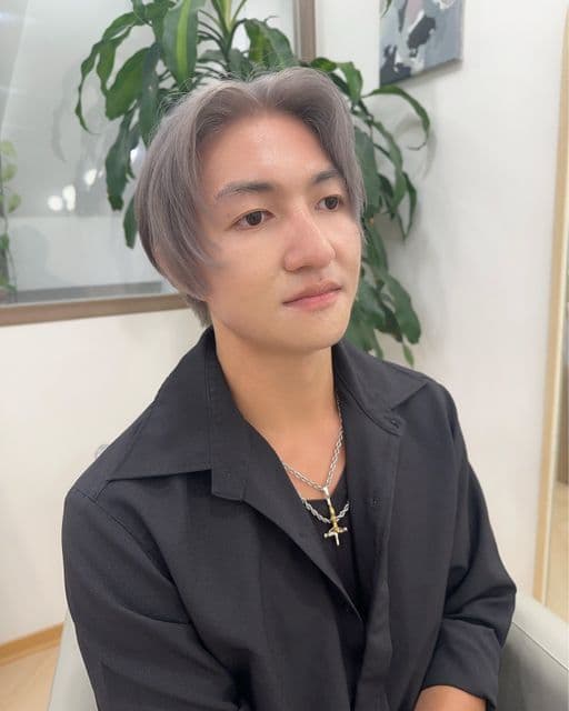 男生短髮、長瀏海、男生染髮
