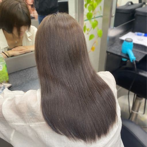 女生長髮、女生染髮、不用漂髮