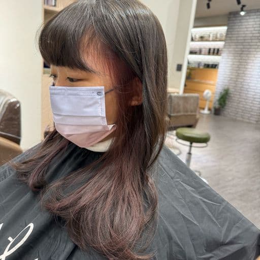 女生長髮、短瀏海、女生染髮