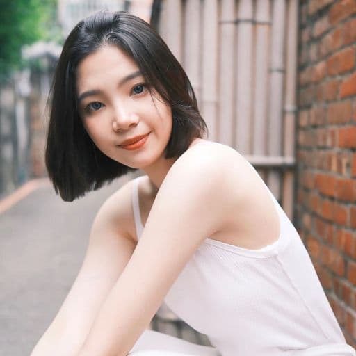 女生長髮、長瀏海、女生燙髮