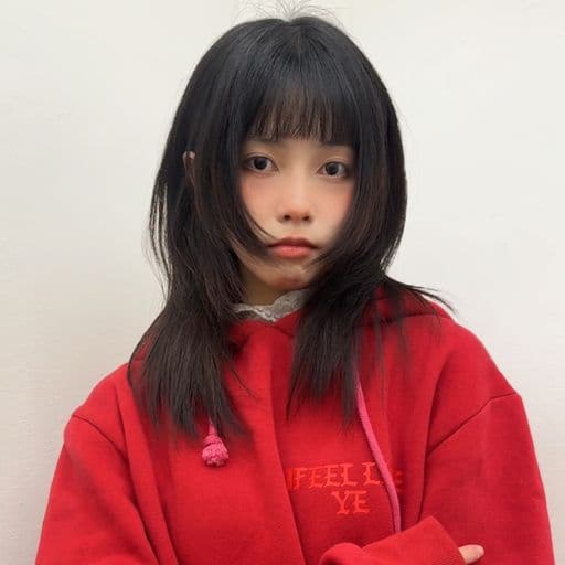 高層次剪裁、復古卷髮、女生染頭髮