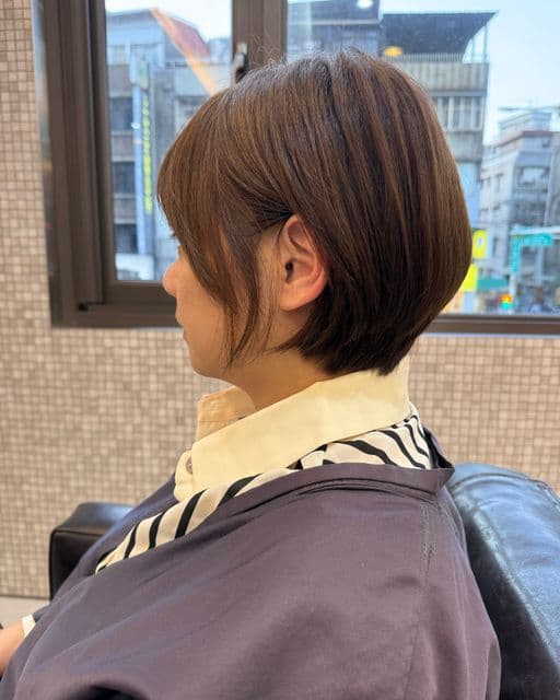 女生短髮、女生染髮、不用漂髮